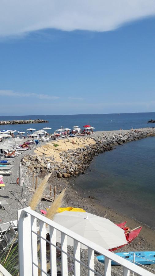 Appartamento Bouganville Sanremo Exterior photo